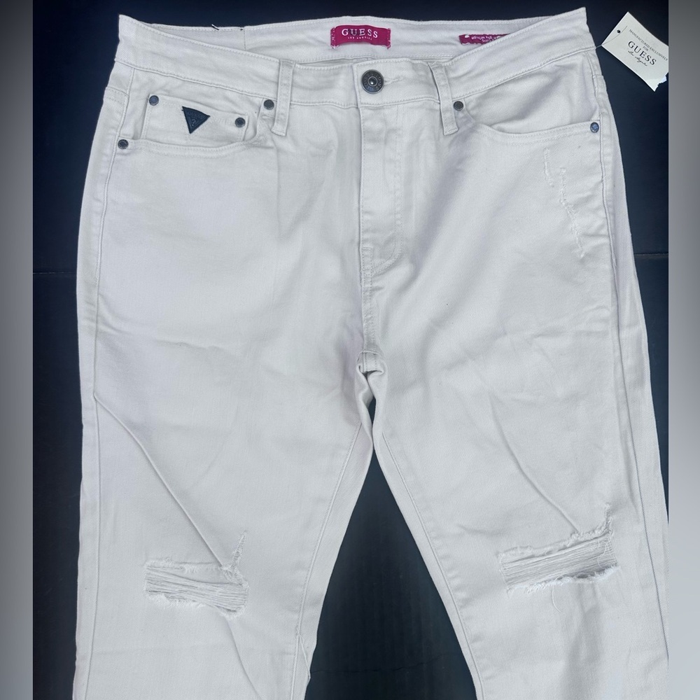 Guess Cream Medium Rise Skinny Scotch Fit Jeans - Picture 3 of 8